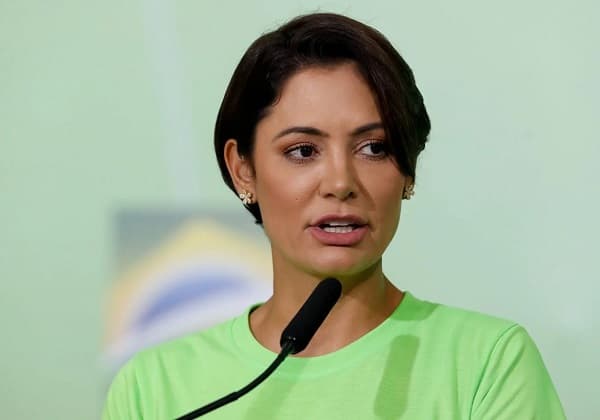 Michelle Bolsonaro diz que Lula &#8220;trabalha incansavelmente para favorecer traficantes&#8221;