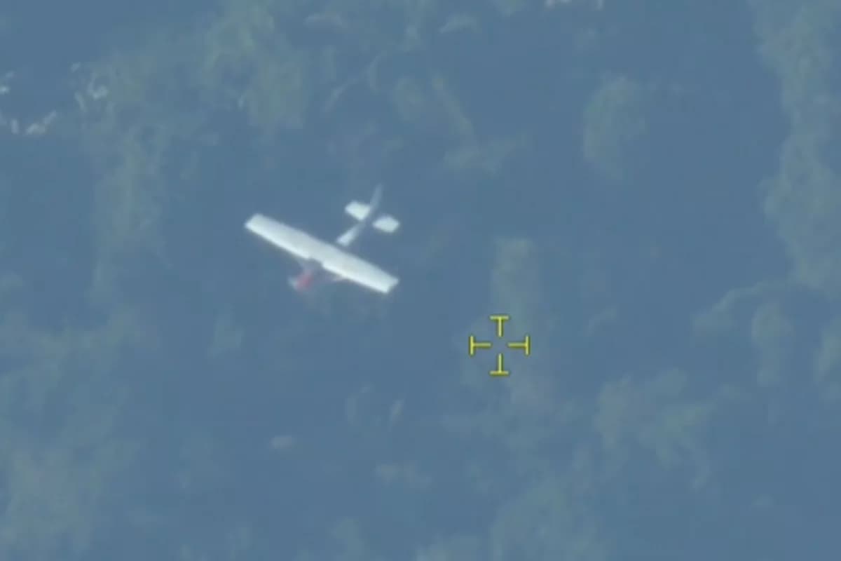 Avião interceptado pela FAB na terra indígena em RR não tinha autorização de voo desde 2022