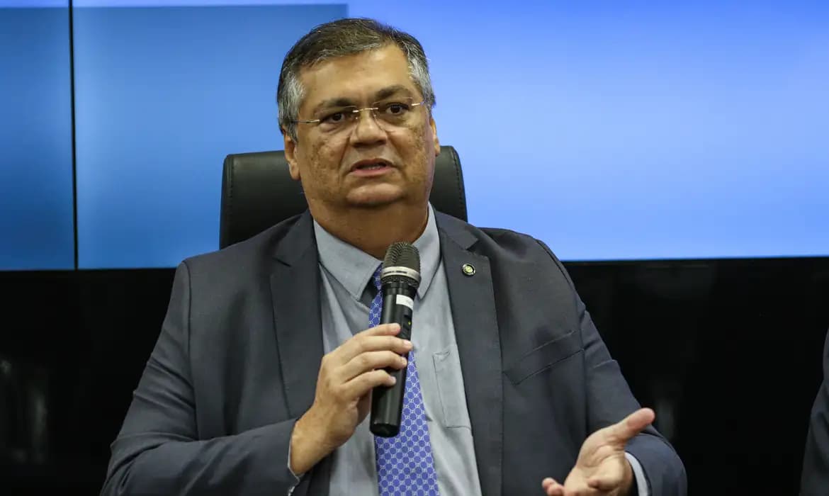 Dino suspende pagamento de emendas a ONGs por falta de transparência