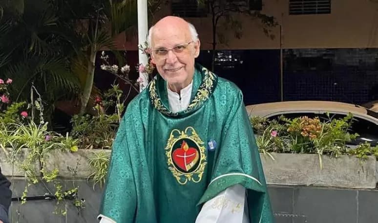 Padre Júlio Lancellotti manda recado para seguidores de Frei Gilson: &#8220;Não adianta rezar e não servir aos pobres&#8221;
