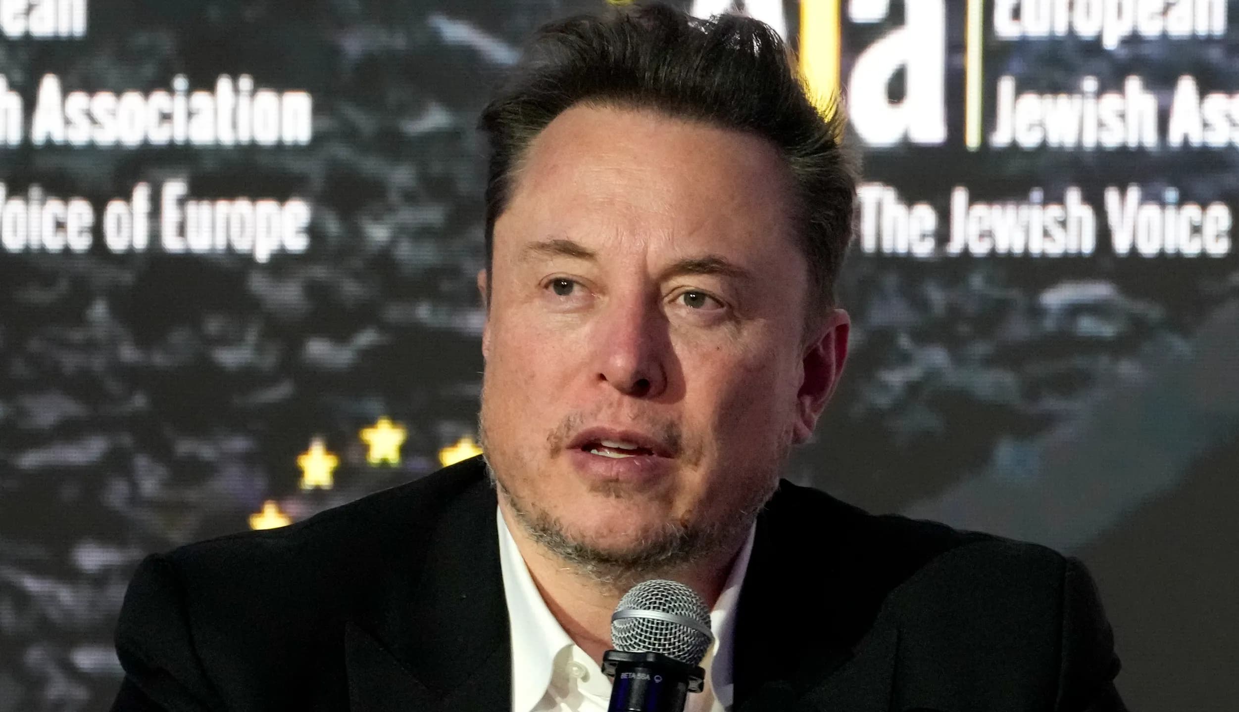 Elon Musk tenta converter incorporação da SpaceX de Delaware para o Texas