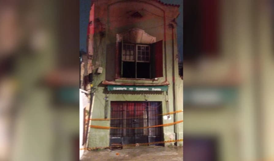 VÍDEO: Idoso morre carbonizado em incêndio que destruiu pensão, em São Paulo