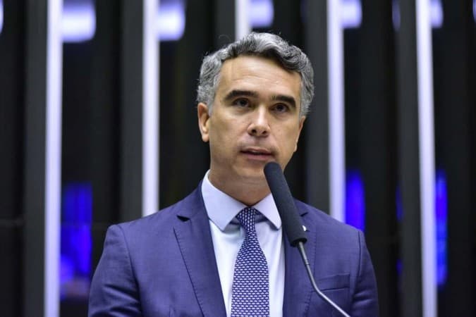 Deputado Rafael Brito é empossado presidente da Frente Parlamentar da Educação