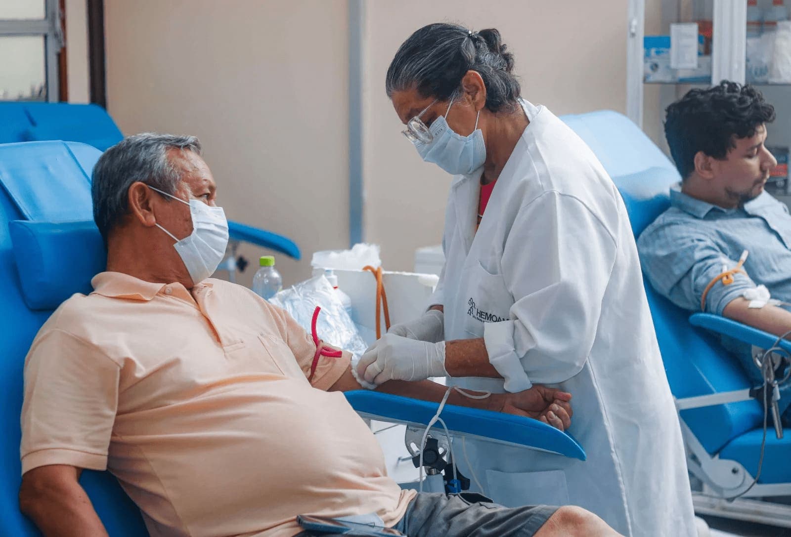 Deputado propõe pagamento de multas com doação de sangue no Amazonas