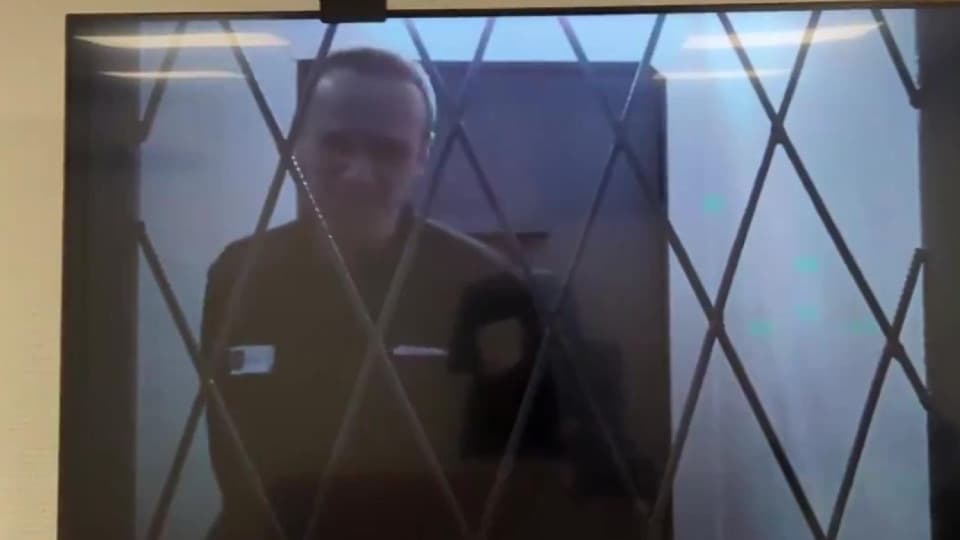 “Estava tudo bem”, disse advogado sobre a última aparição de Alexei Navalny, morto na Rússia