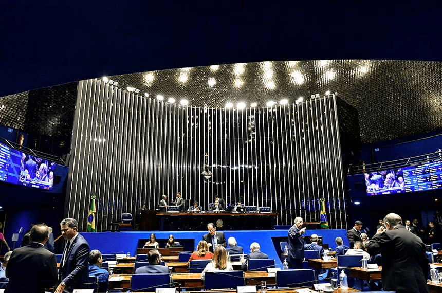 Discussão Polêmica: PEC das Drogas chega ao plenário do Senado após Aprovação na CCJ