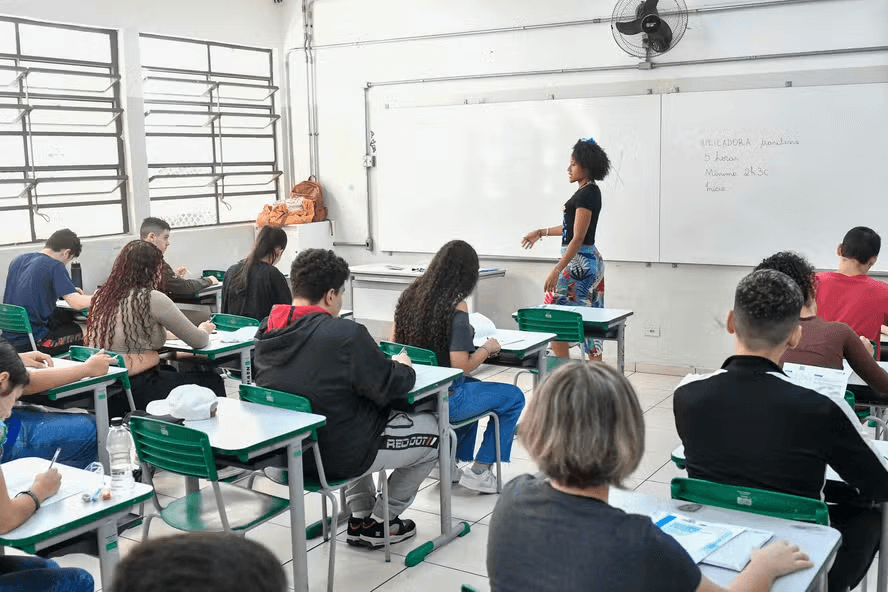 Câmara dos Deputados aprova mudanças na reforma do ensino médio