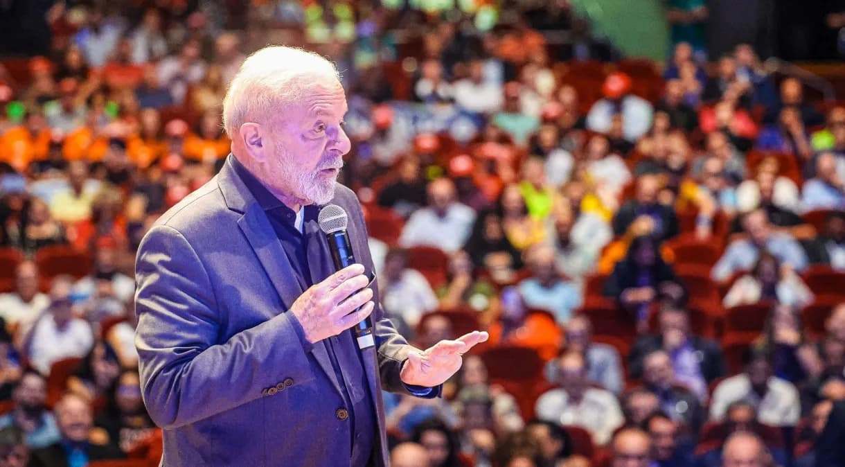 “Tenho consciência que não estou cumprindo o que prometi”, diz Lula sobre pesquisas de popularidade do terceiro mandato