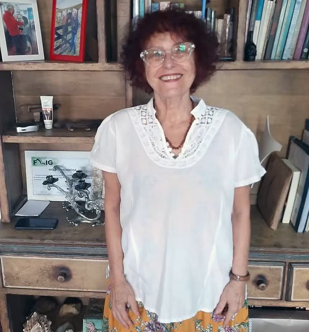 Escritora é atacada por 3 pitbulls no Rio de Janeiro: Estado dela é grave