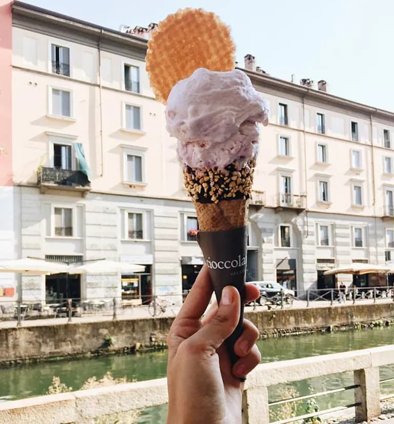 Cidade na Itália quer proibir sorvete e pizza depois da meia-noite