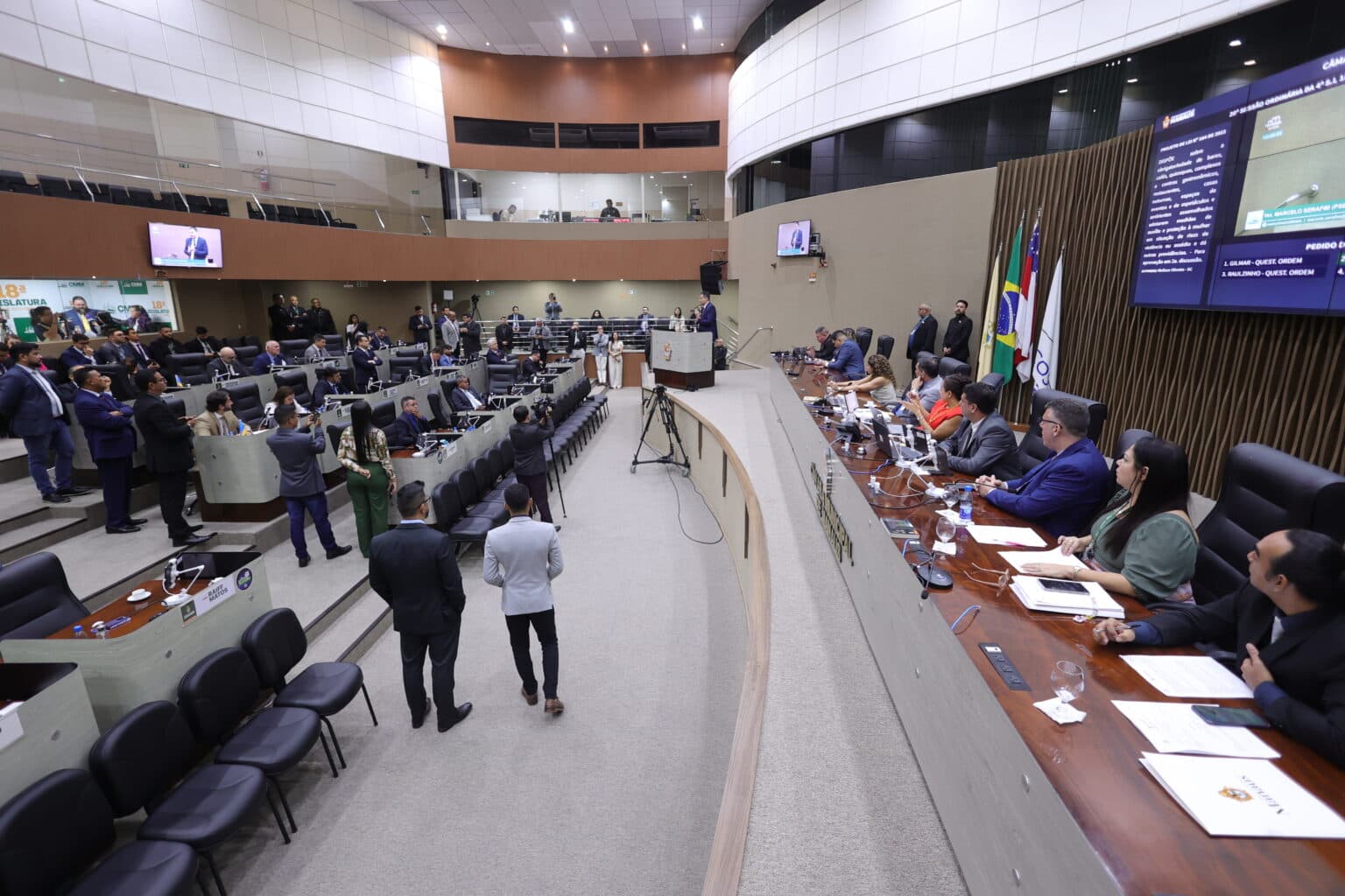 Avante lidera e MDB, Republicanos, União Brasil e Agir passam a ter maior número de vereadores na CMM