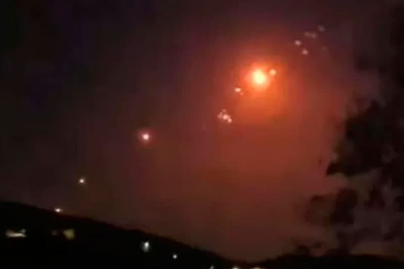 Irã lança ataque de drones com explosivos contra Israel