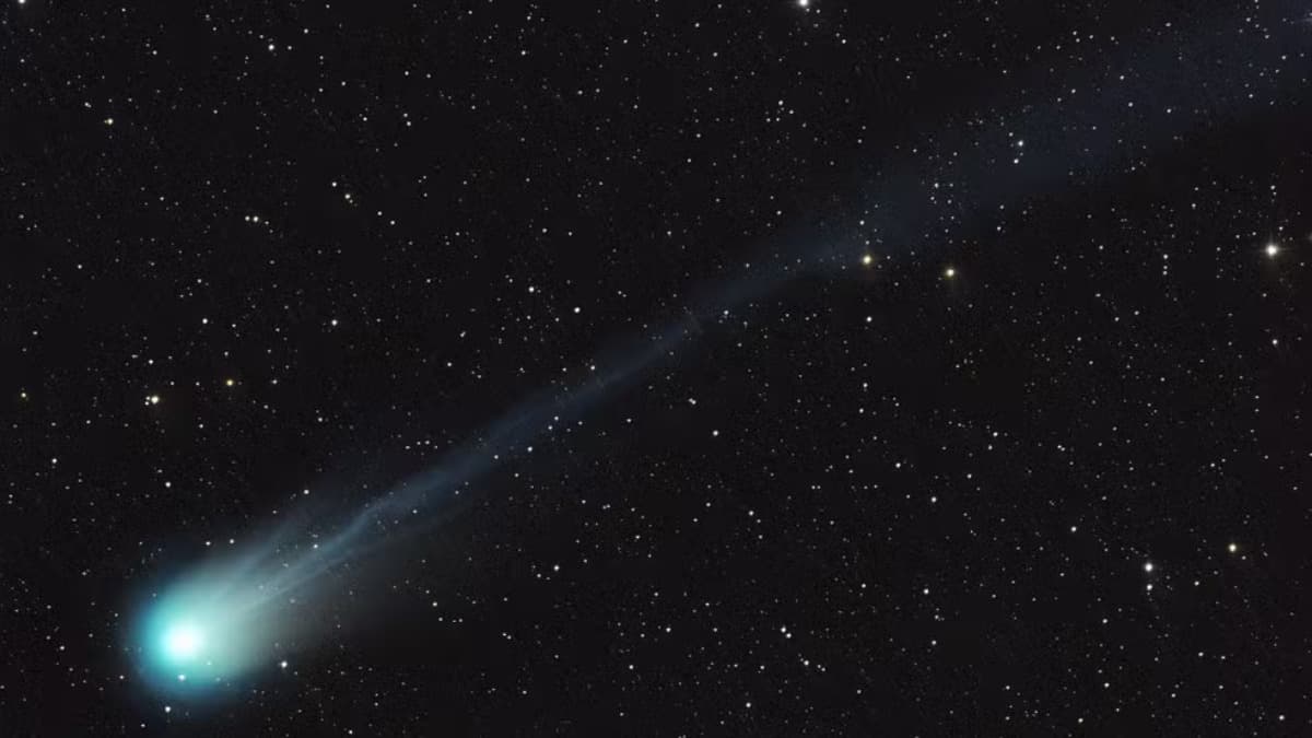 ‘Cometa do Diabo’ ficará visível hoje no Brasil; saiba como assistir