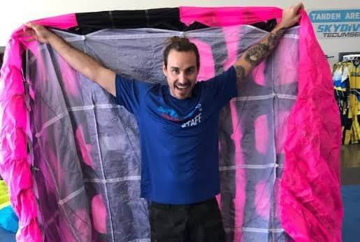 Paraquedista amazonense morre em acidente durante salto nos EUA