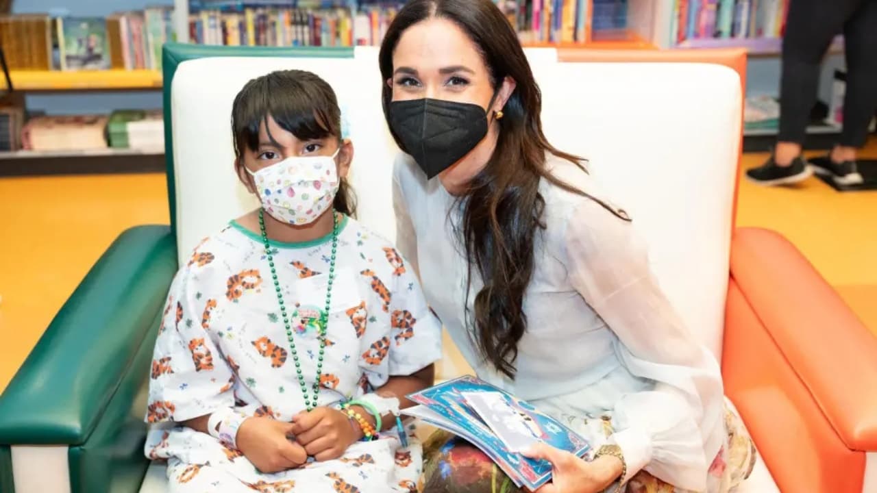 Meghan Markle quebra regra da família real durante visita em hospital infantil