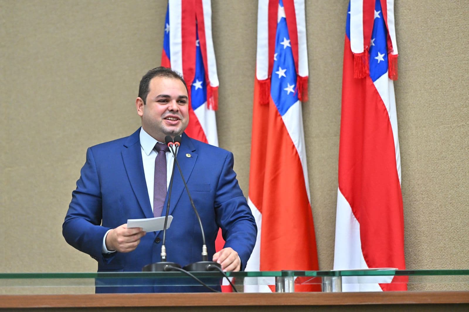 Exclusivo: Partido Novo recua e reconhece presidência de Roberto Cidade na Aleam