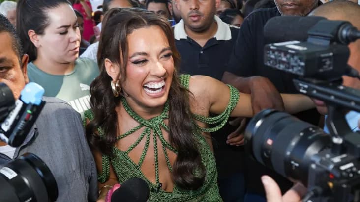 “É o Brasil do Brasil”: Beatriz, do BBB24, voltou à feira onde vendia frutas e agitou os fãs