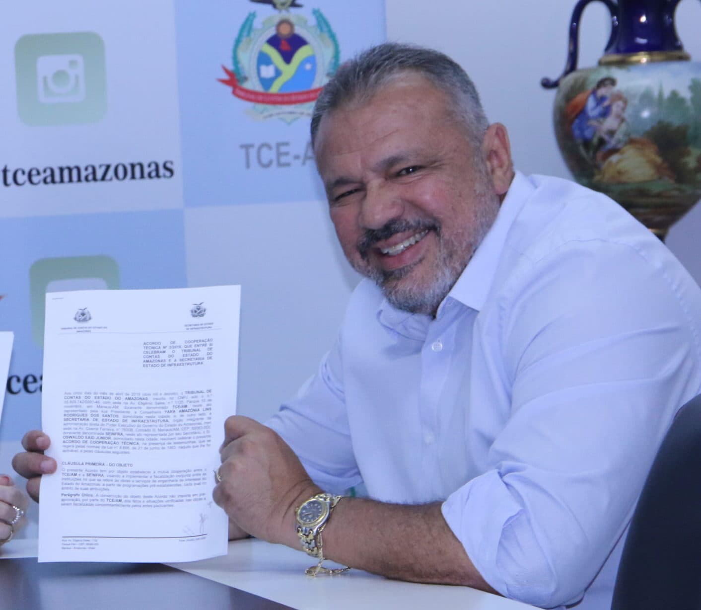 Ex-secretário da Seinfra é multado pelo TCE-AM por precariedade em obras em Iranduba