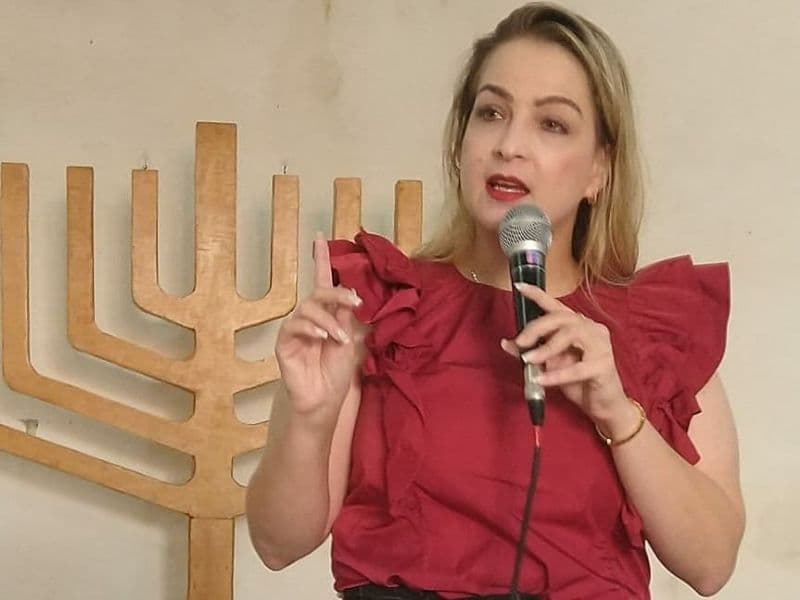 “Hoje meu foco é na pré-campanha à vereadora”, diz Carol Braz sobre possibilidade de ser vice de David Almeida