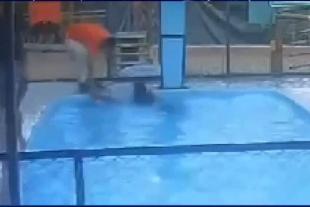 VÍDEO: Mãe é presa após tentar afogar filha de seis meses em piscina de clube, em GO