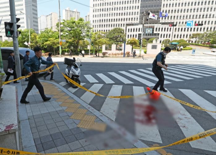 Youtuber mata colega a facadas durante live na Coreia do Sul