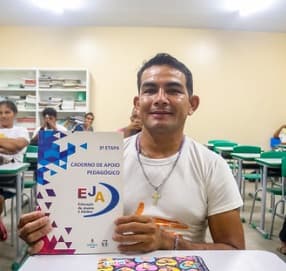 Manaus abre matrículas para conclusão do ensino fundamental na modalidade EJA