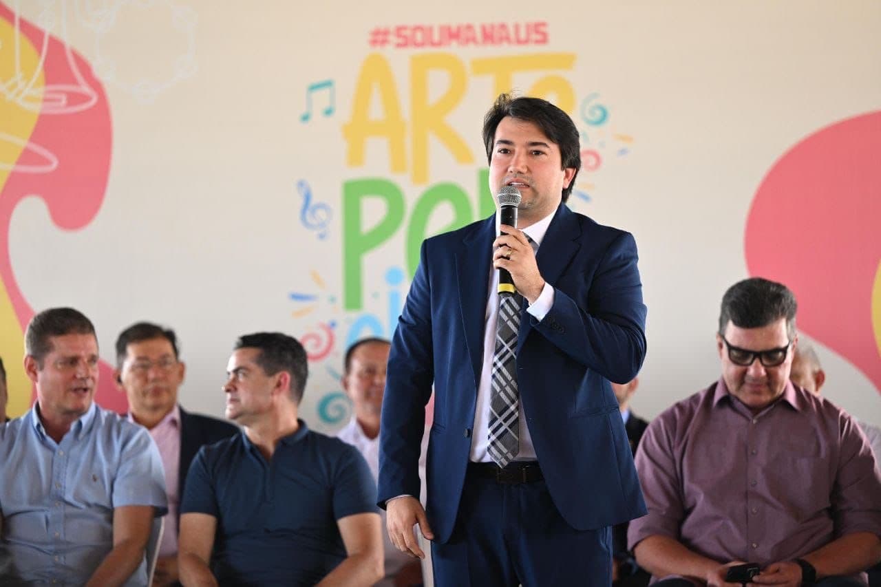 “O que era Parintins e o que é hoje, nós avançamos demais”, diz titular da ManausCult e aliado de Omar Aziz, Jender Lobato