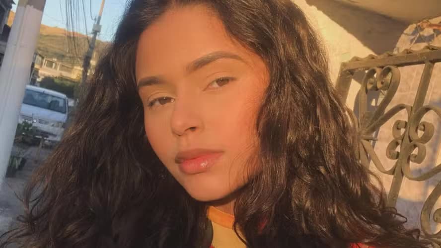 Promessa do mercado da moda, modelo Yasmin Domminguez morre aos 19 anos