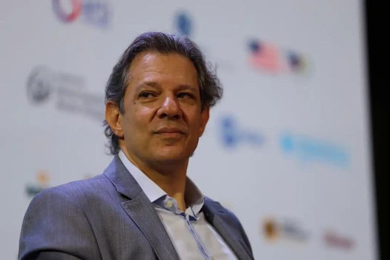 Governo federal vai suspender R$ 15 bilhões do orçamento em 2024, anuncia Haddad