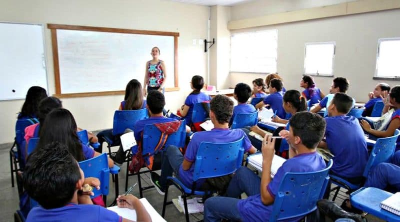 Servidores estaduais da educação, segurança, setor primário e UEA terão reajuste na data-base a partir de setembro