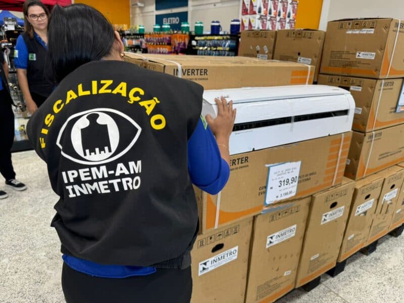 Loja de departamento é notificada após usar selo irregular do Inmetro em Manaus