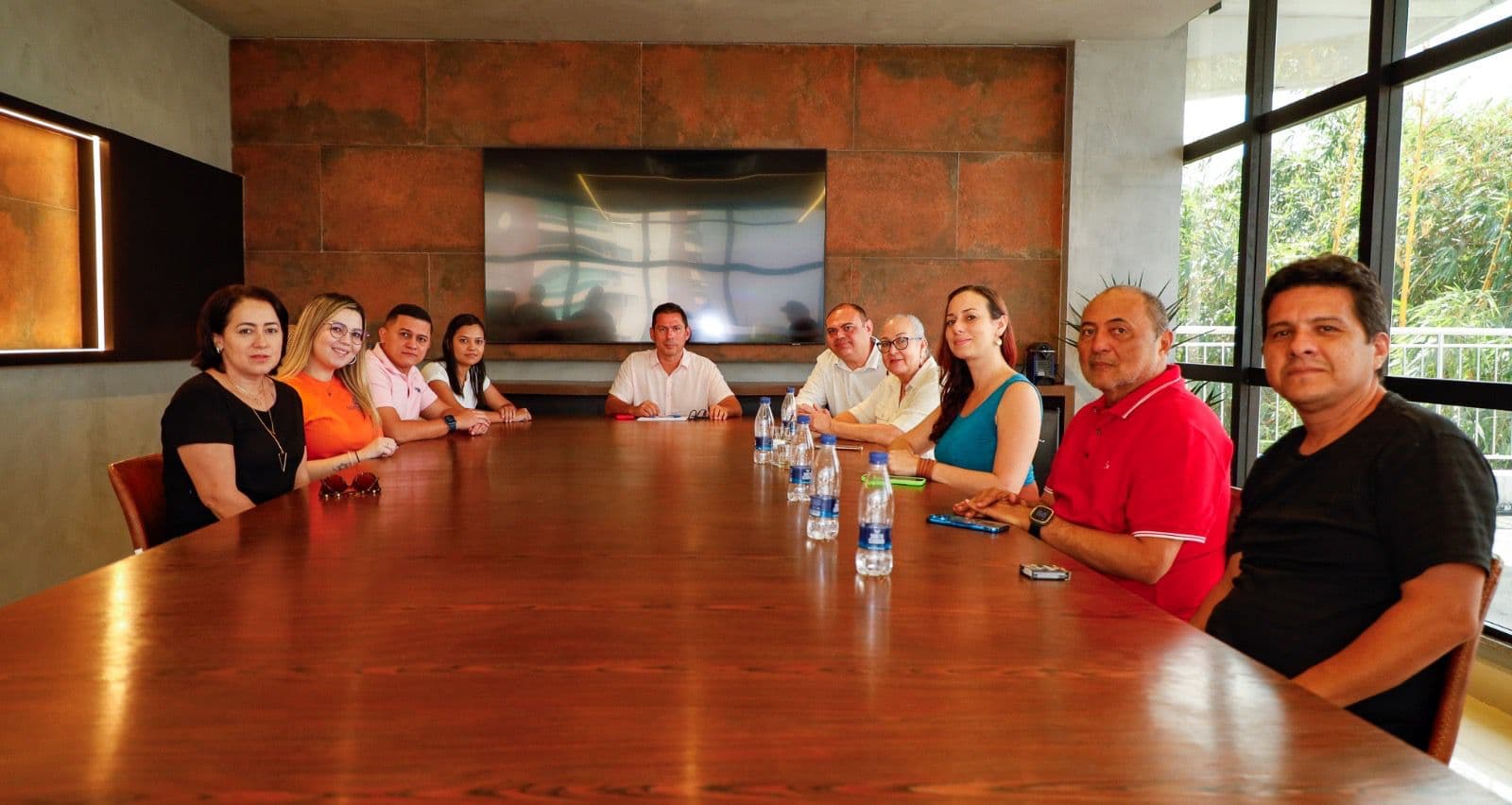 Partidos aliados se reúnem para debater e decidir vice de Marcelo Ramos; nome está entre PSOL, PDT ou PCdoB