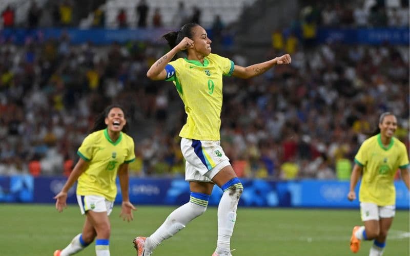 Paris 2024: Brasil vence a Espanha e terá Marta na final olímpica