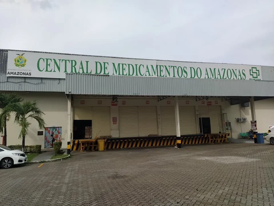 Governo do Amazonas esclarece sobre distribuição de fraldas e medicamentos e alega que prefeitura teve “incapacidade”de gerir serviço