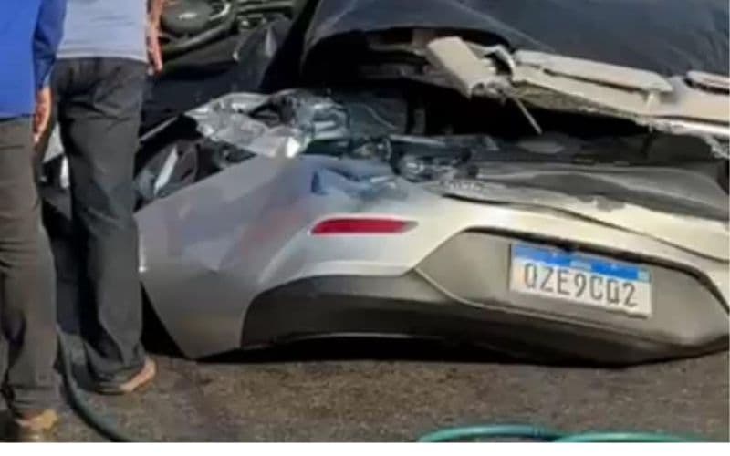 Motorista que morreu em  grave acidente com carreta é identificado em Manaus