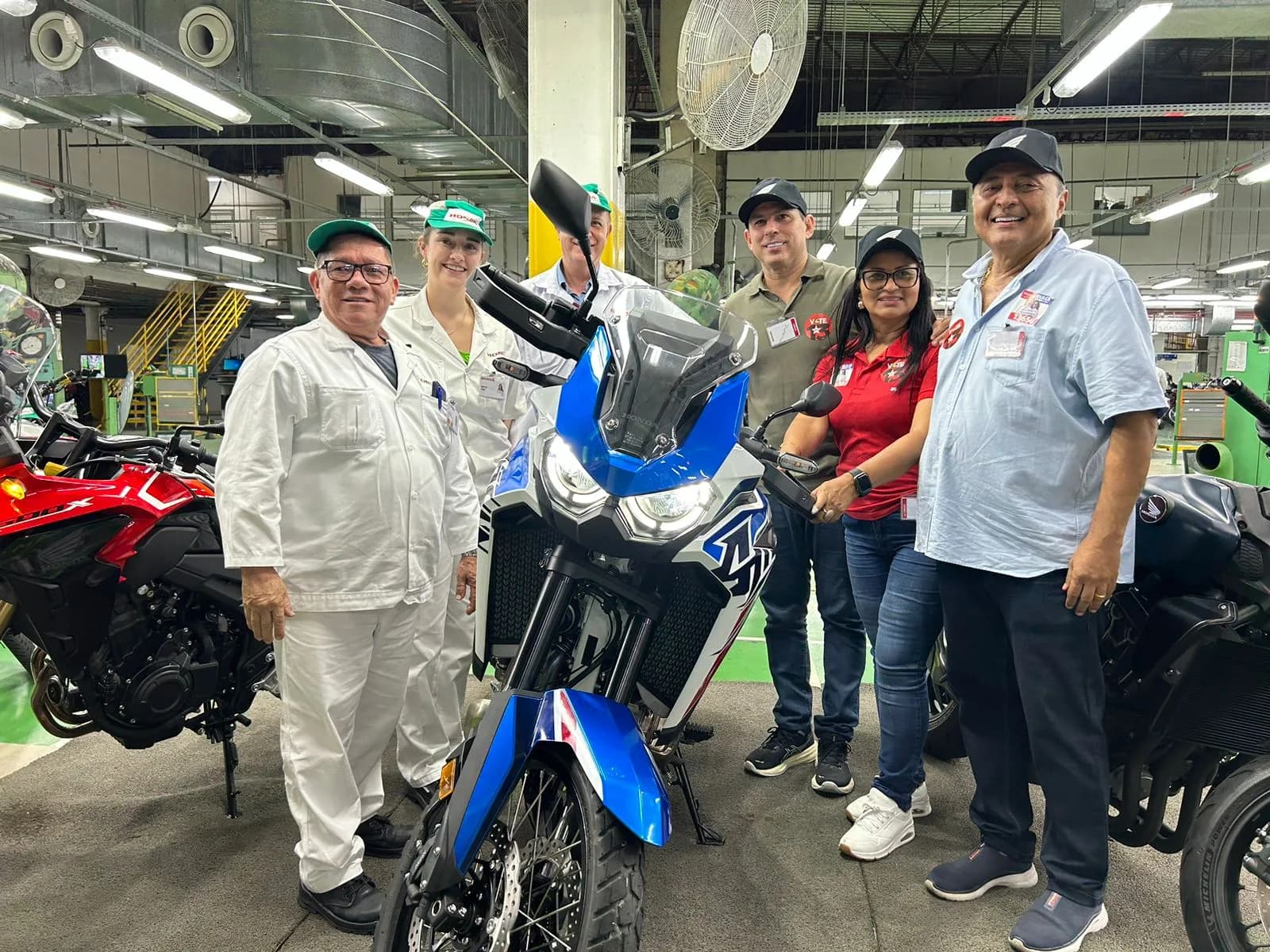 ELEIÇÕES 2024 – Marcelo Ramos: visita na Honda e promessa de defesa da ZFM