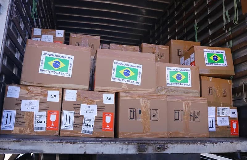 Amazonas recebe medicamentos e insumos do Ministério da Saúde devido à seca severa