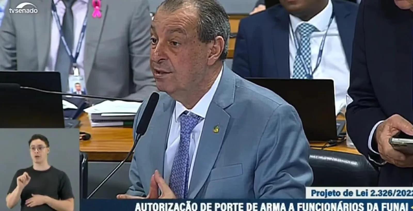 Omar Aziz fala em disputa ‘democrática’ e deseja boa sorte a Carlos Viana à frente de CPI do INSS