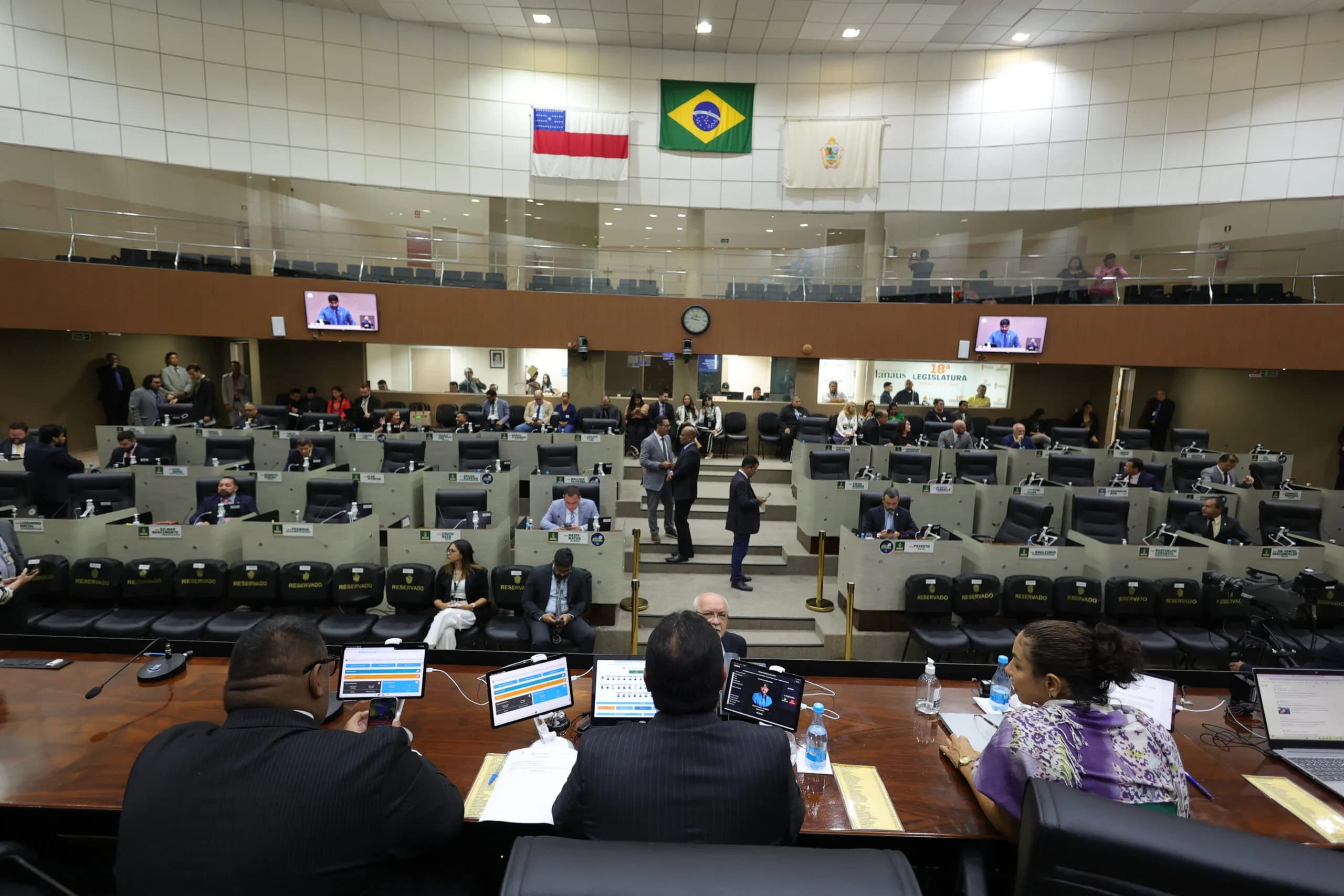 Após episódio negativo de falta de quórum, vereadores decidem comparecer à sessão plenária nesta segunda