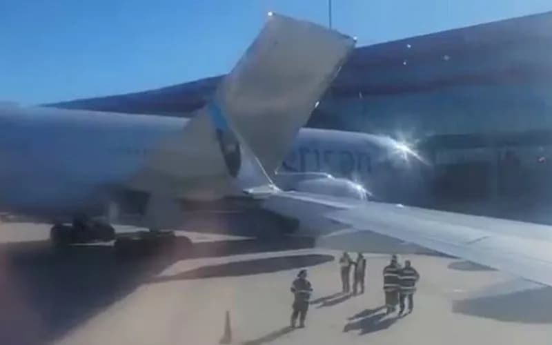 VÍDEO: Quatro aviões colidem no mesmo dia no Aeroporto Internacional de Boston