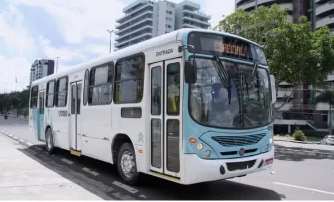 TJAM mantém suspensão do reajuste da tarifa do transporte coletivo de Manaus