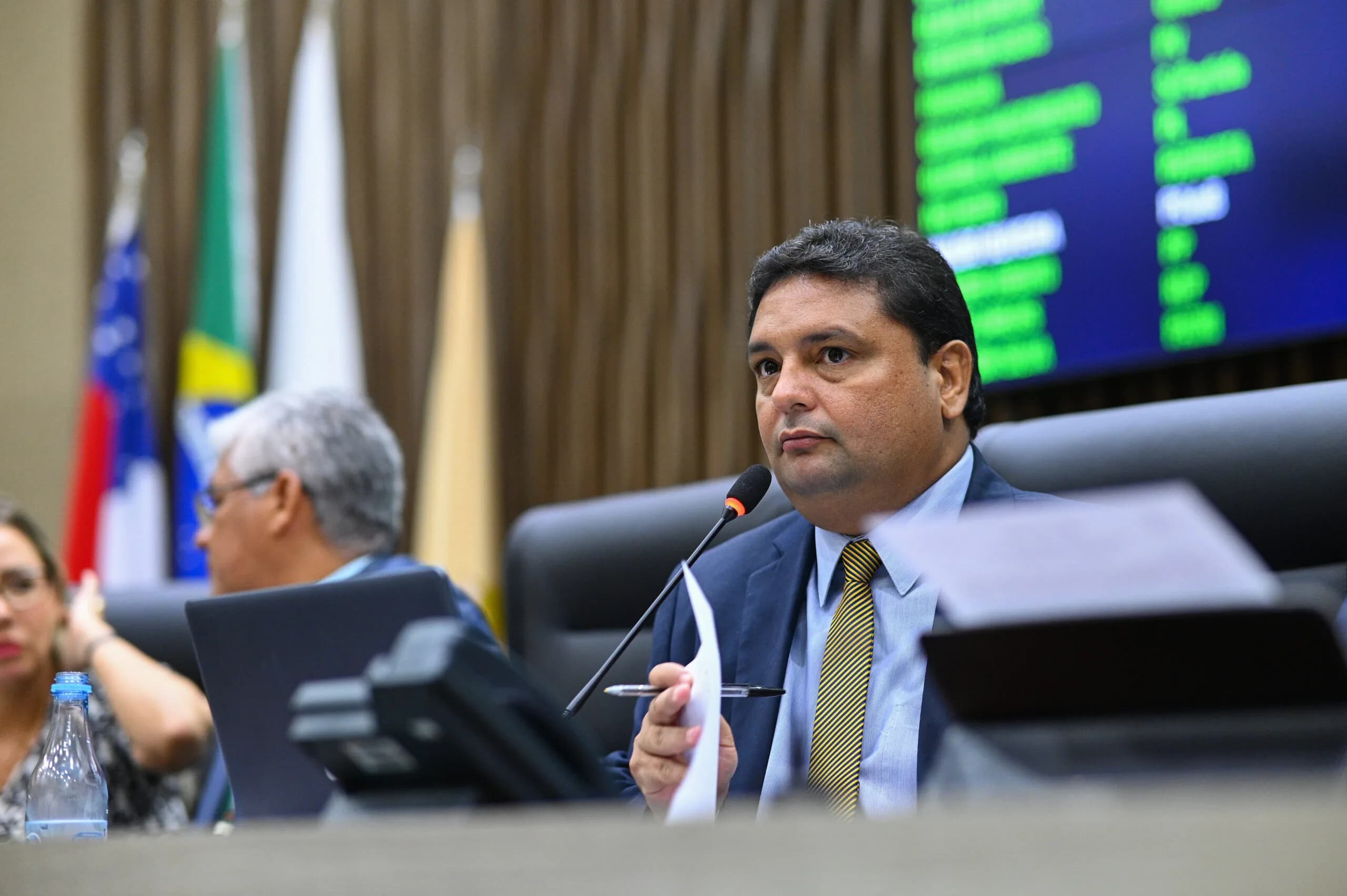 Presidente da CMM anuncia expediente de segunda a sexta na próxima semana para concluir trabalhos