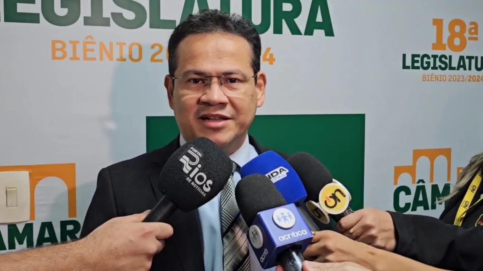 Mesmo contra a escala 5×2 para vereadores, Alfaia defende debate na CMM