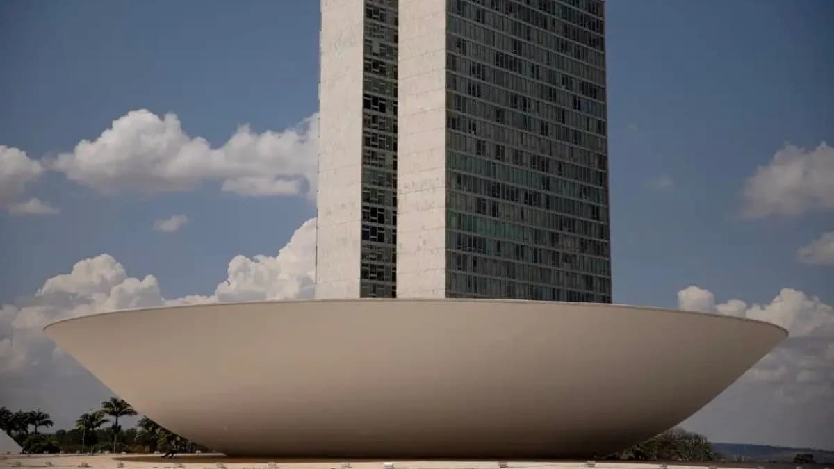 Governo federal iniciará 2025 sem orçamento aprovado; entenda