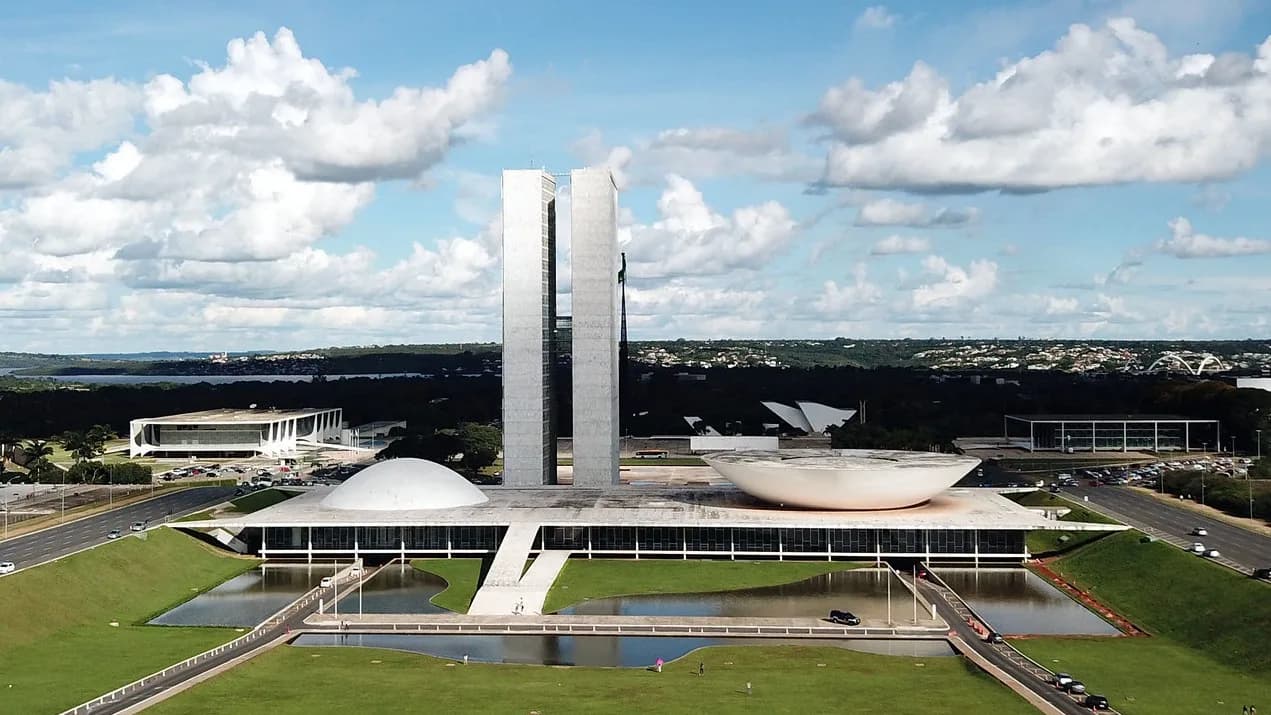 Congresso Nacional é instituição menos confiável dos Três Poderes, revela pesquisa
