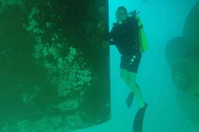 Vídeo mostra destroços e carros submersos no Rio Tocantins após queda de ponte