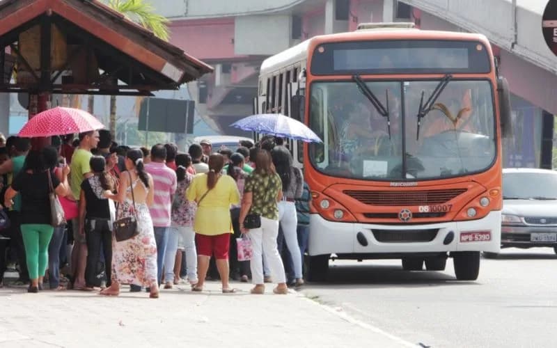 Linhas de ônibus serão alteradas a partir desta quarta, dia 1º, em Manaus