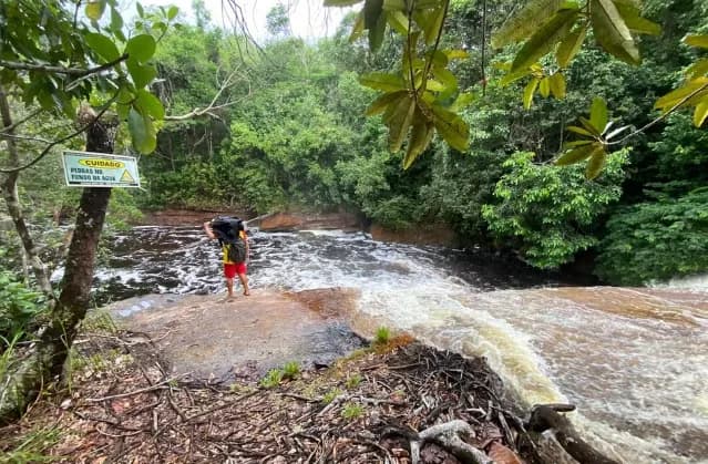 Homem morre afogado na Cachoeira do Mutum durante passeio em Presidente Figueiredo