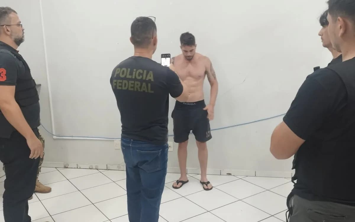 Ex-PM foragido por executar bicheiro Fernando Iggnácio é preso no Paraguai