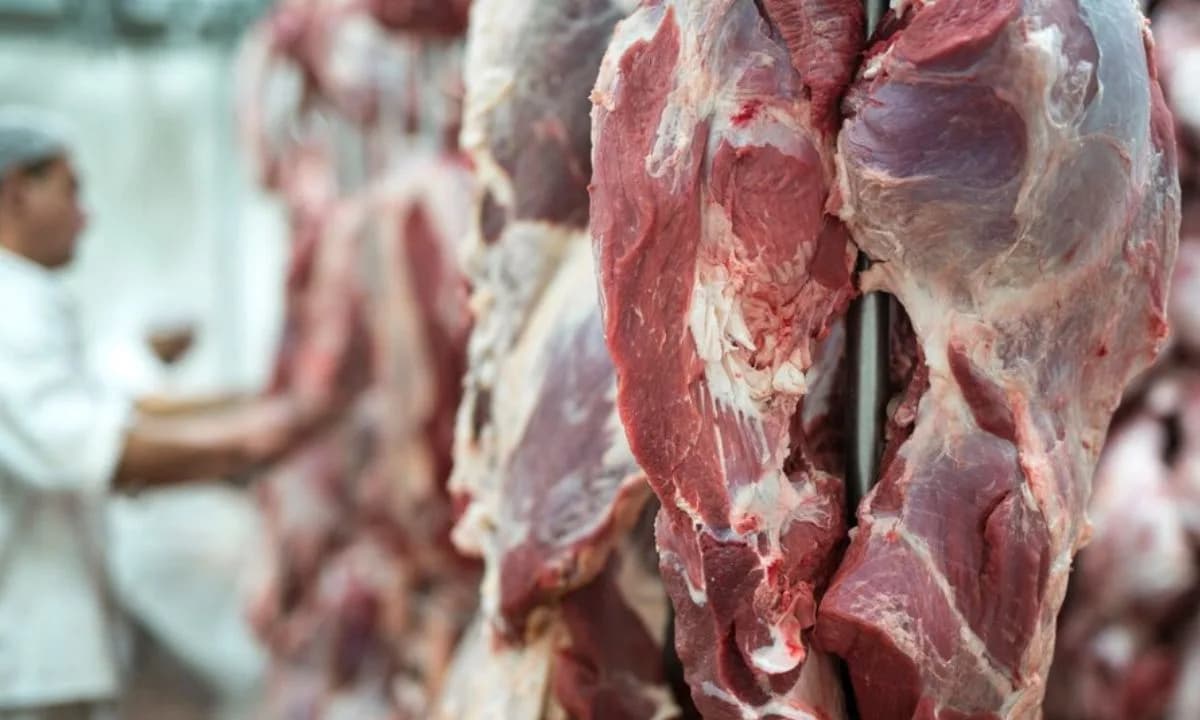 Governo avalia reduzir imposto de importação para conter alta nos preços dos alimentos